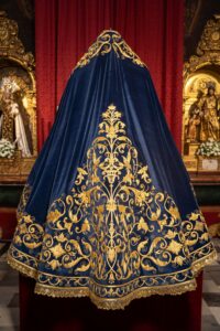 BENDICIÓN DEL NUEVO MANTO DE CULTOS Y CLAUSURA DE CURSO | Galería de imágenes